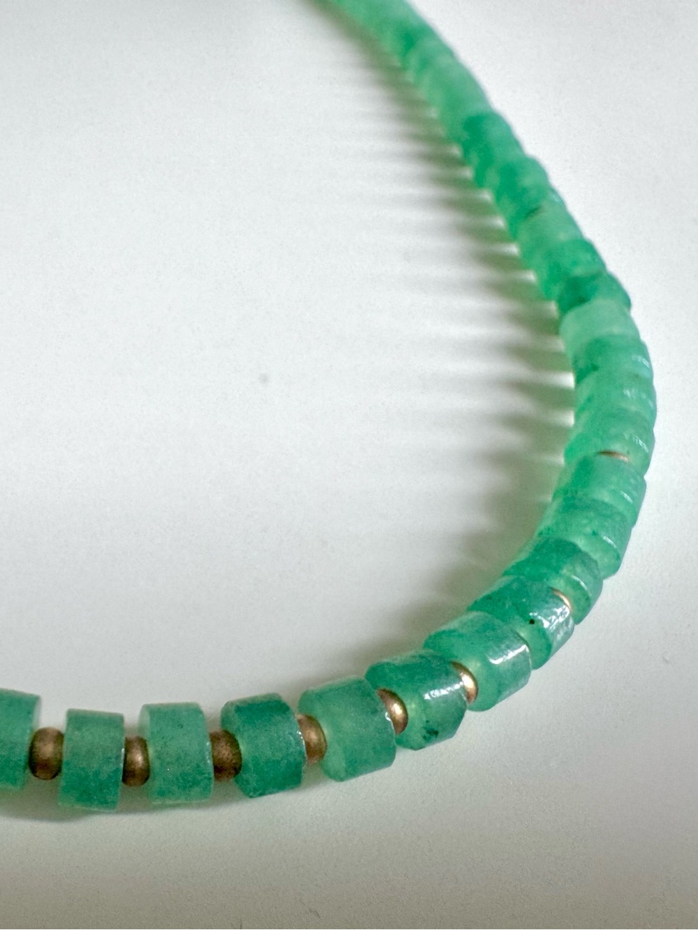 Green Quartz & Matte Gold Tone Necklace